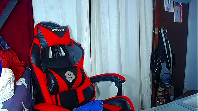 DanisaBrown online show from December 21, 12:51 pm