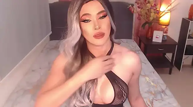 Snapshot of MistressAthalia chatting on February 7, 2:29 am MistressAthalia online show from February 7, 2:29 am