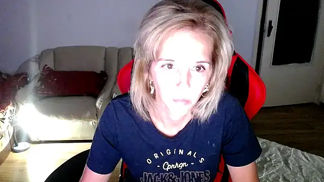 SexxyLety online show from September 10, 7:57 pm