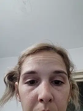 Snapshot of SexxyLety chatting on October 29, 4:39 pm SexxyLety online show from October 29, 4:39 pm