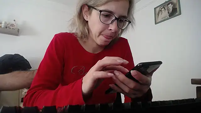 Snapshot of SexxyLety chatting on October 30, 9:18 am SexxyLety online show from October 30, 9:18 am