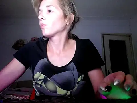 SexxyLety online show from September 13, 7:47 pm