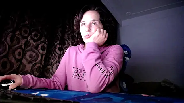 SexxyLety online show from May 10, 7:16 pm