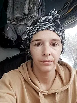 Snapshot of SexxyLety chatting on November 29, 10:59 am SexxyLety online show from November 29, 10:59 am