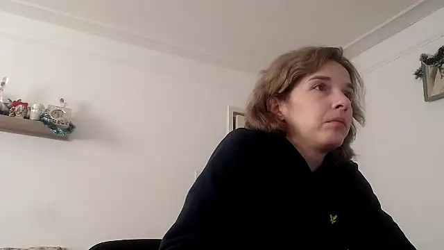 SexxyLety online show from December 17, 10:42 am