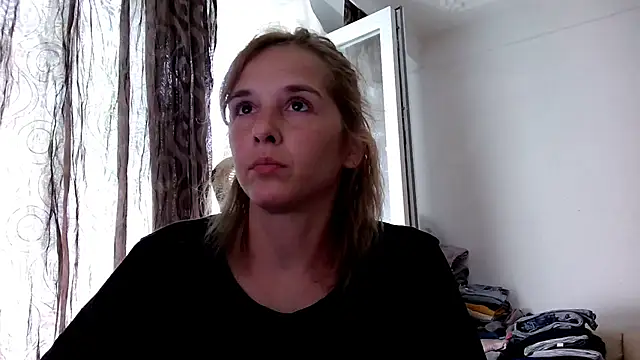 SexxyLety online show from July 12, 9:32 am
