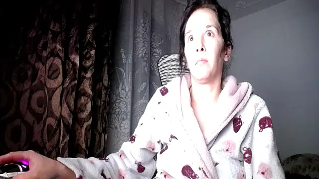 SexxyLety online show from May 13, 8:49 pm
