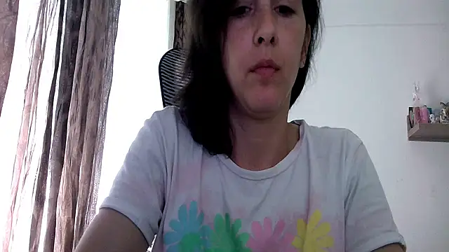 SexxyLety online show from May 28, 9:38 am