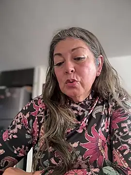 emma tour online show from February 3, 5:40 pm