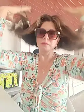emma tour online show from July 18, 2:47 pm