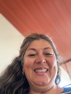 Snapshot of emma_tour chatting on November 9, 9:41 pm emma tour online show from November 9, 9:41 pm