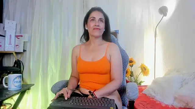 girasol walton online show from May 9, 1:58 pm