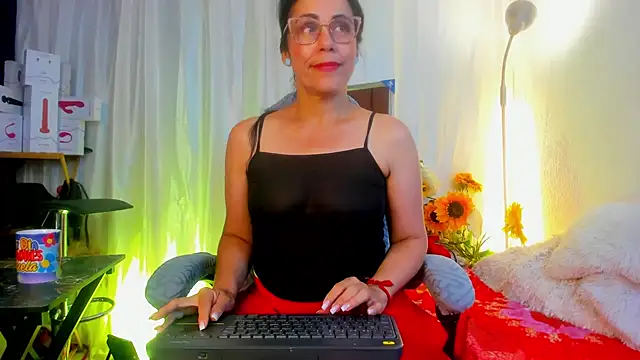 girasol walton online show from May 18, 2:44 pm
