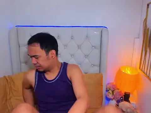 AsianZero online show from March 13, 9:25 am