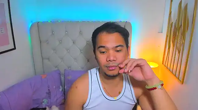 AsianZero online show from February 25, 8:21 pm