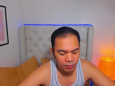 AsianZero online show from March 15, 5:42 pm