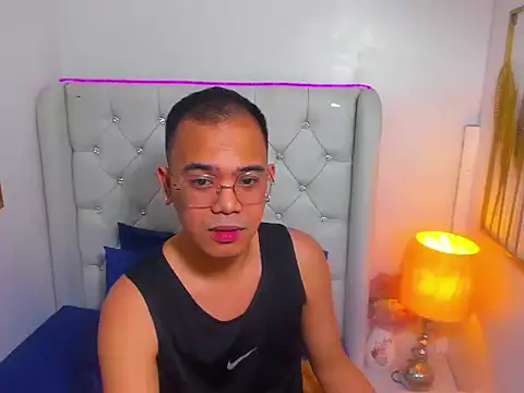 AsianZero online show from June 30, 5:46 pm
