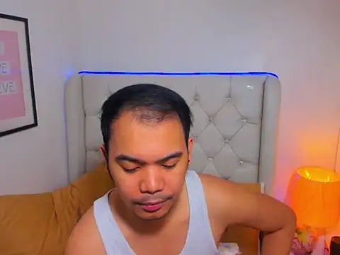 AsianZero online show from March 14, 5:08 pm