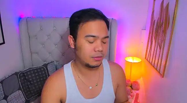 AsianZero online show from February 15, 6:12 pm