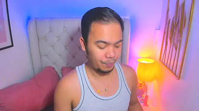 AsianZero online show from February 8, 6:22 pm