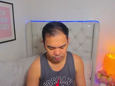 AsianZero online show from March 18, 5:36 pm