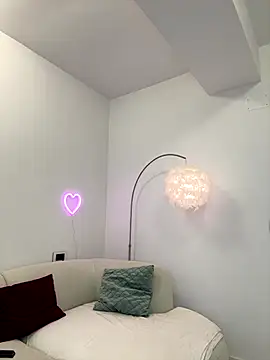 Rileysim88 online show from November 21, 9:52 am