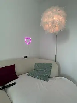 Rileysim88 online show from February 7, 10:01 am