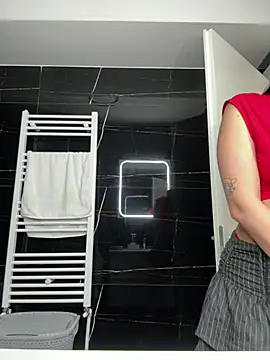 Rileysim88 online show from January 29, 8:29 am