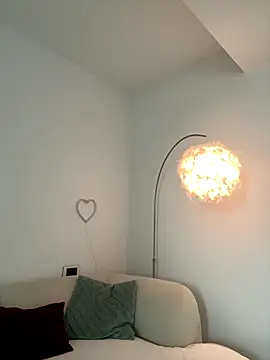 Rileysim88 online show from November 30, 8:48 am