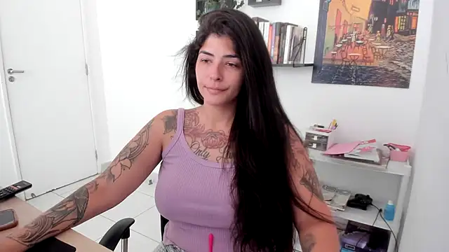 Snapshot of TaliMajesty chatting on February 25, 10:26 am TaliMajesty online show from February 25, 10:26 am