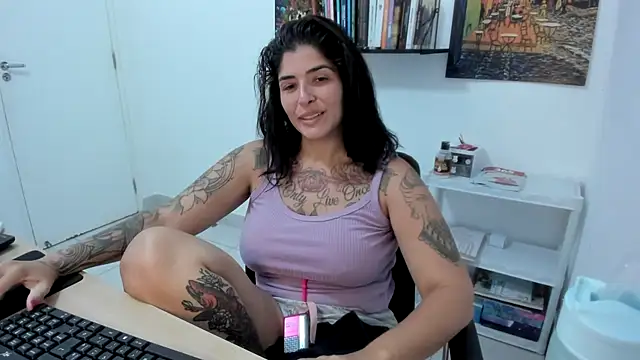 Snapshot of TaliMajesty chatting on March 12, 9:56 pm TaliMajesty online show from March 12, 9:56 pm
