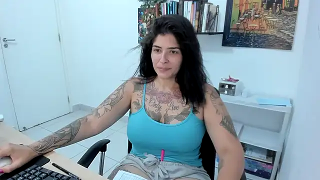 Snapshot of TaliMajesty chatting on March 11, 11:26 pm TaliMajesty online show from March 11, 11:26 pm