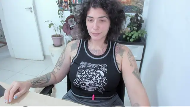 Snapshot of TaliMajesty chatting on September 23, 7:21 pm TaliMajesty online show from September 23, 7:21 pm
