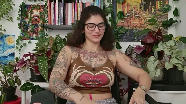 TaliMajesty online show from April 3, 10:43 am