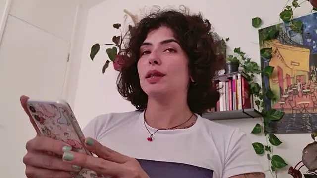 Snapshot of TaliMajesty chatting on November 28, 1:55 pm TaliMajesty online show from November 28, 1:55 pm