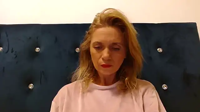 MysticCreature online show from April 5, 4:08 am