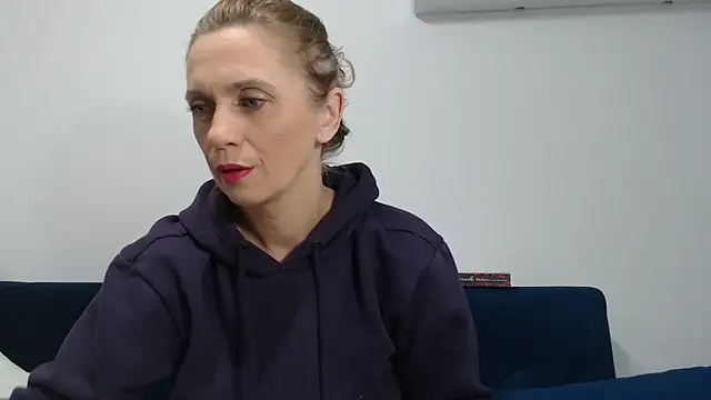 MysticCreature online show from February 8, 6:22 am