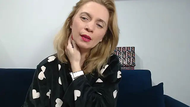 MysticCreature online show from March 28, 4:13 am