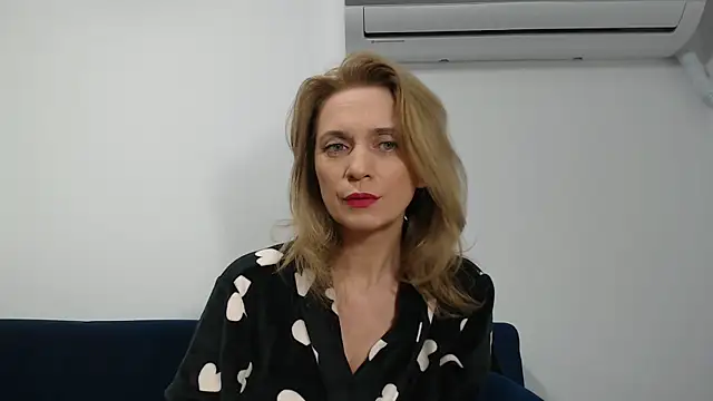 MysticCreature online show from March 5, 4:09 am