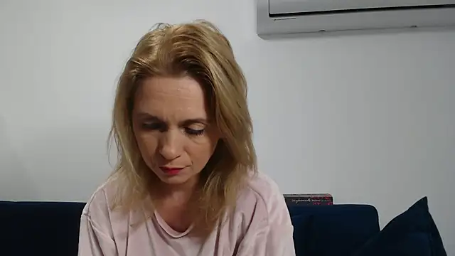 MysticCreature online show from March 10, 4:27 am