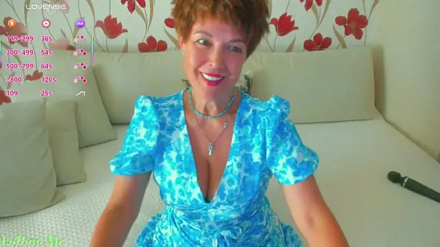 JennAlison online show from May 17, 12:49 pm