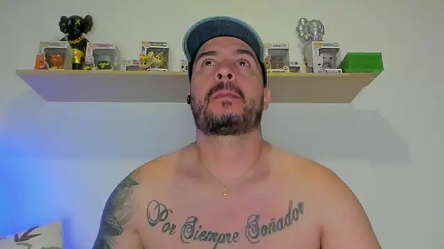 camilo restrepo21 online show from April 19, 12:55 am