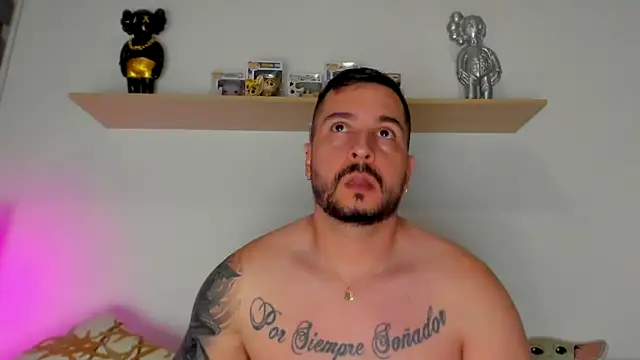 camilo restrepo21 online show from October 15, 11:35 pm