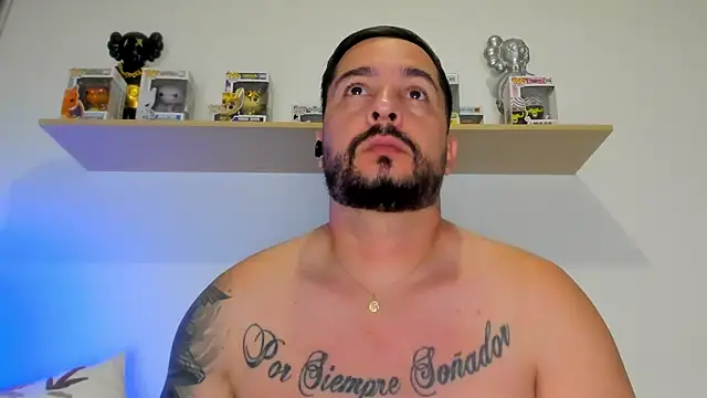 camilo restrepo21 online show from May 28, 12:29 am