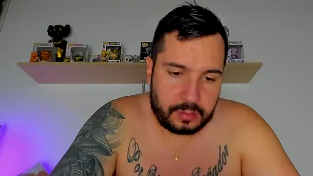 camilo restrepo21 online show from February 15, 12:11 am