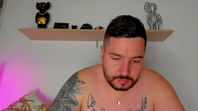 camilo restrepo21 online show from September 15, 1:39 am