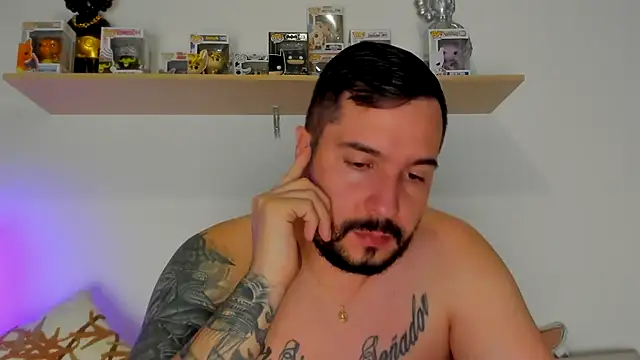 camilo restrepo21 online show from November 27, 11:05 pm