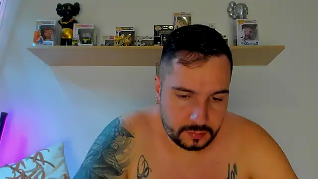 camilo restrepo21 online show from December 4, 9:03 pm