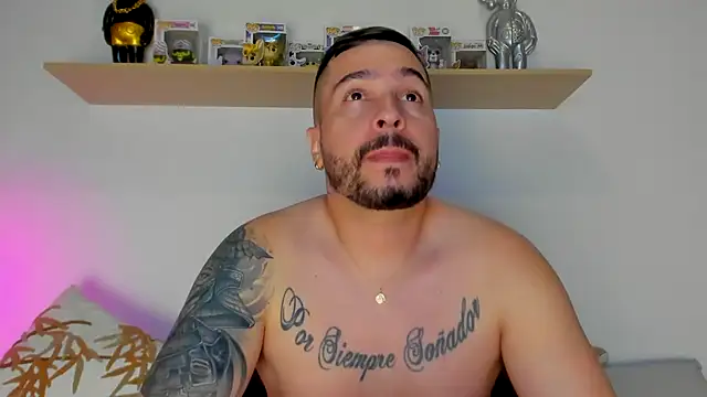 camilo restrepo21 online show from October 26, 11:38 pm