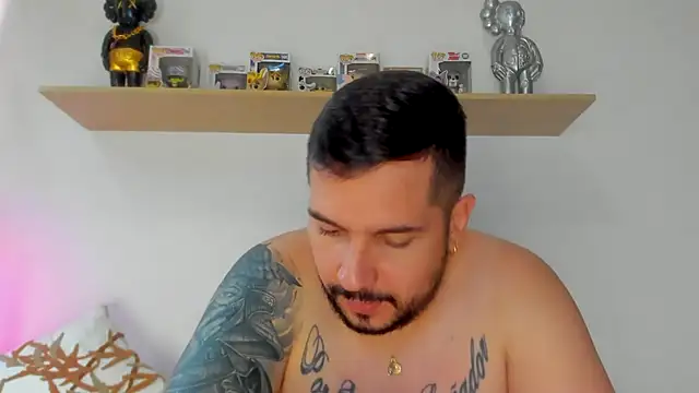 camilo restrepo21 online show from October 20, 9:59 pm